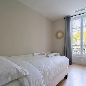 Stylish 2 Bedroom Apartment in Paris